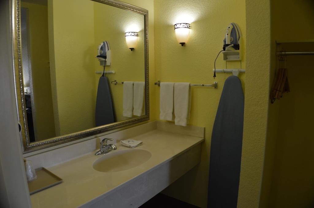 Scottish Inns Fort Worth Pokój zdjęcie